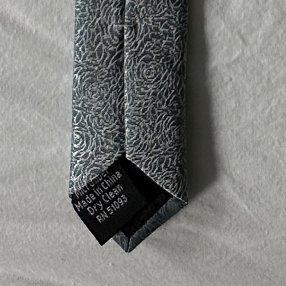 Blue tie - Picture 3 of 3